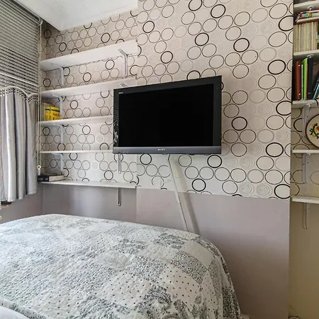 Duplex Cozy Flat With A Balcony Near Nisantasi * Istanbul