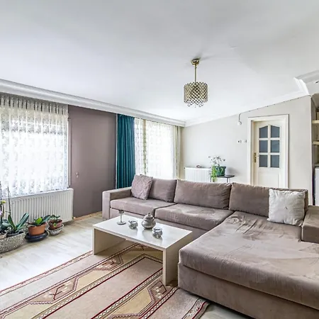 Duplex Cozy Flat With A Balcony Near Nisantasi דירה