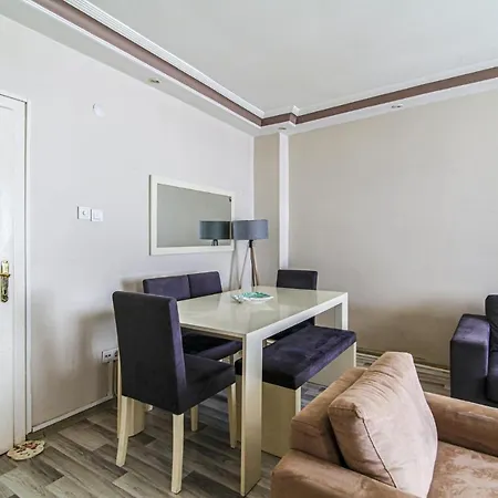 דירה Duplex Cozy Flat With A Balcony Near Nisantasi *